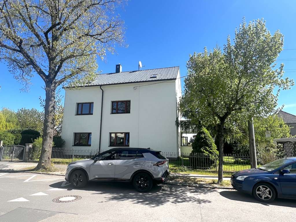 Immobilie in Borsdorf - Frühlingsliebe | Zweifamilienhaus mit großem Grundstück - Bild 3
