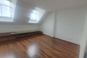 Dachwohnung im Zentrum, Brühl 2 Zimmer – Elisenstraße 7, 9111 Zentrum, Chemnitz – Vorschaubild 3