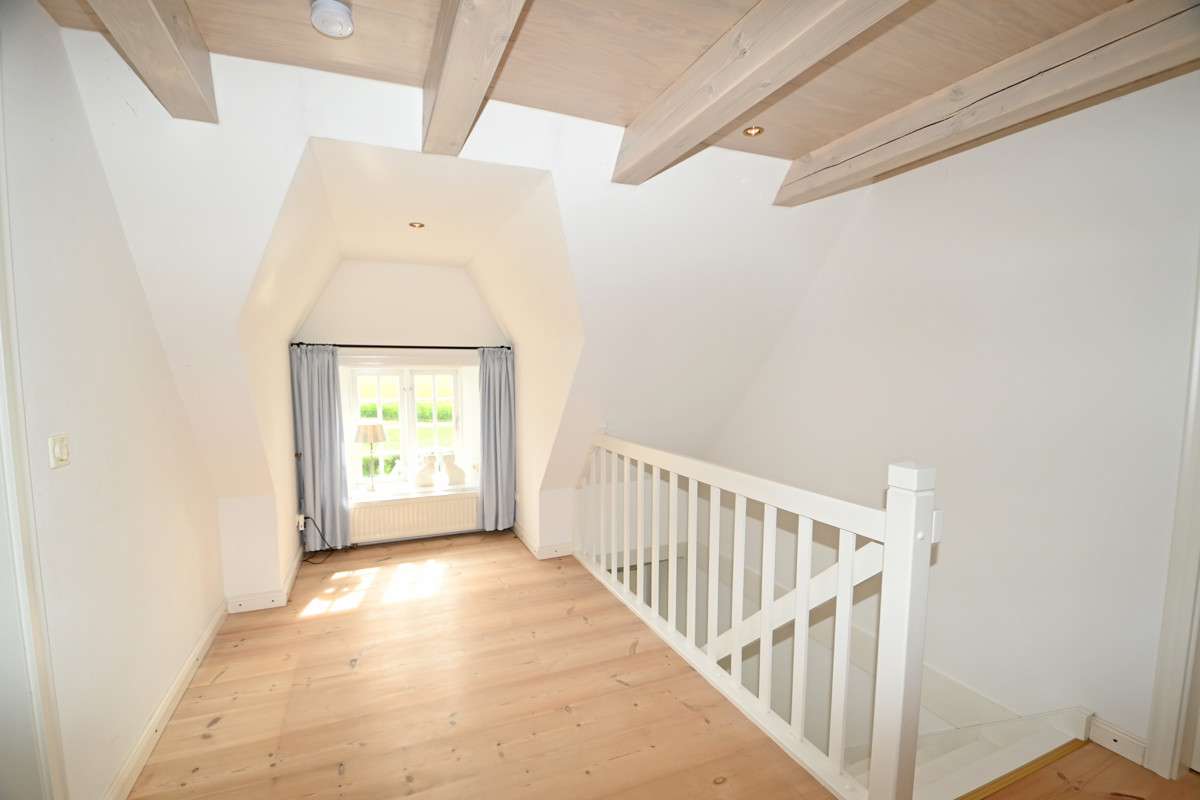 Immobilie in Risum-Lindholm - Stilvolles Reetdachhaus mit einzigartigem Charme und traumhaftem Weitblick - Bild 8