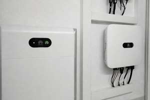 Exklusives Zweifamilienhaus mit Photovoltaik, fünf Garagen und großem Grundstück – Die vollständige Adresse der Immobilie erhältst du vom Anbieter., 42855 Fichtenhöhe, Remscheid – Vorschaubild 6