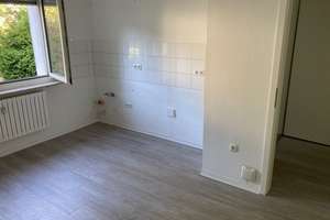Vogelnest in schöner Lage: 1,5-Zimmer-Wohnung in Stadtlage – Neuhofstr. 28, 44795 Weitmar-Mark, Bochum – Vorschaubild 4