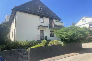 Stilvolles 9-Zimmer-Einfamilienhaus mit Garage in Böckingen, Heilbronn – Die vollständige Adresse der Immobilie erhältst du vom Anbieter., 74080 Böckingen, Heilbronn – Vorschaubild 1