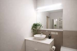 WBS für 2 Zimmer Vorraussetzung Neubau Wohnung mit Terrasse, Aufzug & hochwertigen Maß-Einbauten  – Beusselstraße 32, 10553 Moabit, Berlin – Vorschaubild 5