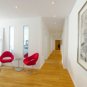 STOCK - lichtdurchflutet | grüner Innenhof | Innenstadtlage