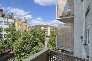 (28.07.-25.08) Zeitweise Untermiete - Voll möblierte 1,5-Zimmer-Wohnung mit Balkon  – Knorrstraße 30, 80807 Milbertshofen, München – Vorschaubild 5
