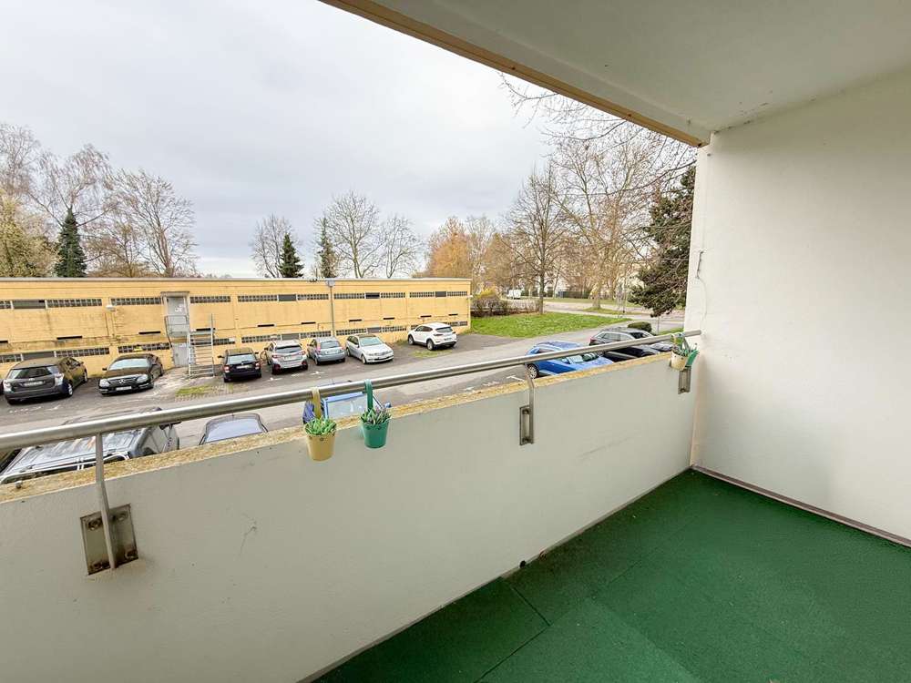 *** Kapitalanlage mit Potenzial *** vermietete 2-Zimmer-EG-Wohnung mit Balkon und PKW-Stellplatz, Main Kinzig Kreis – Bild 4