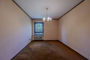 98 m² Wohn-/Nutzfläche | 2,5-Zimmer-Wohnung mit Hobbyraum, ca. 70 m² Privatgarten, sofort bezugsfrei – Die vollständige Adresse der Immobilie erhältst du vom Anbieter., 80997 Allach, München – Vorschaubild 6