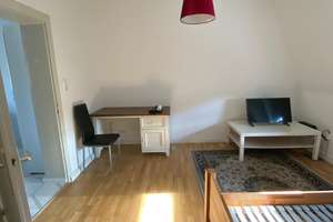 Voll möblierte 2-Zimmer-Wohnung in zentraler Lage in Ffm – 60486 Bockenheim, Frankfurt am Main – Vorschaubild 3