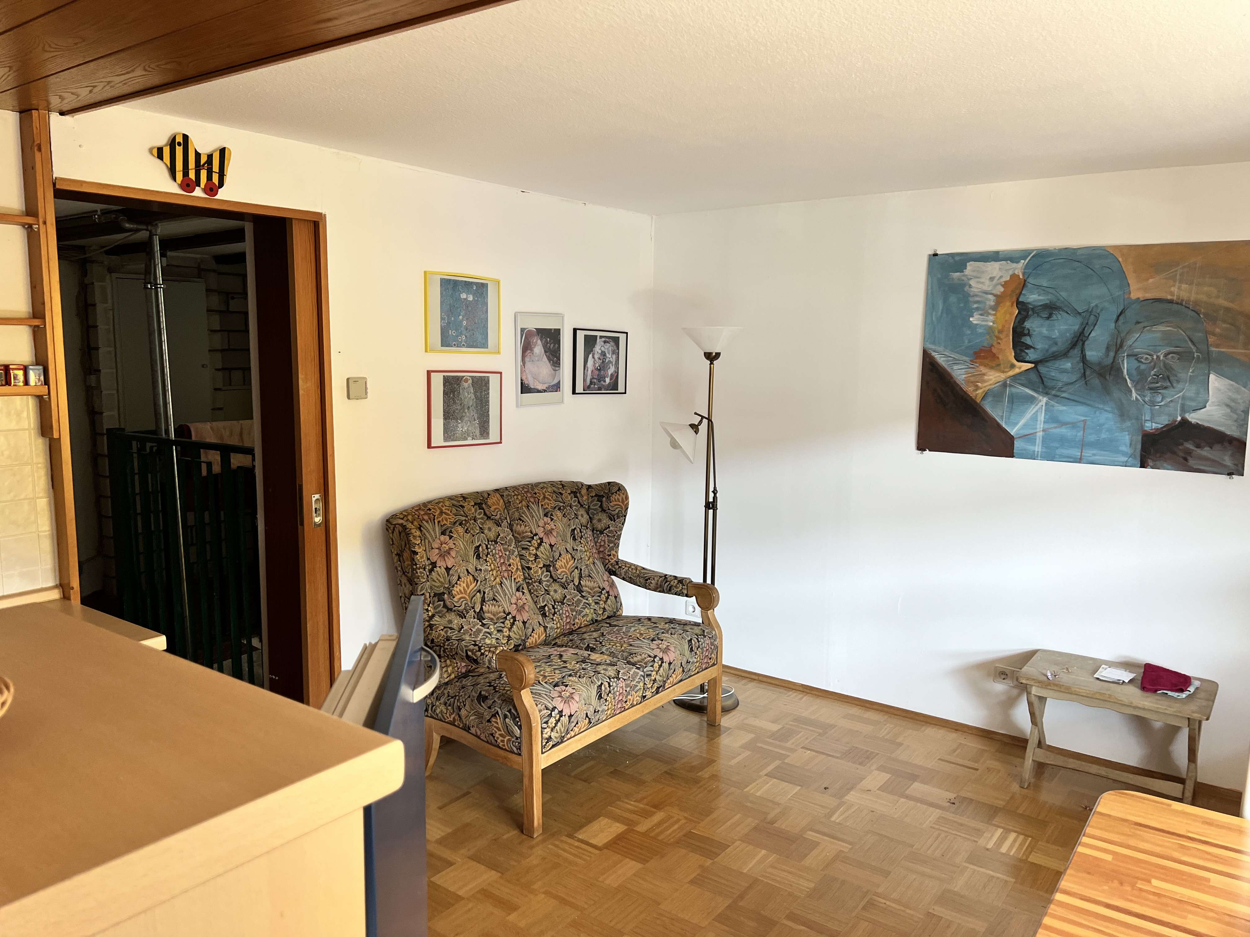 Immobilie in Bad Kissingen - Einfamilienhaus mit Einliegerwohnung und 2 Garagen - Bild 2