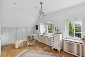 Exklusives Landhaus in bester Lage von Bendestorf! – Die vollständige Adresse der Immobilie erhältst du vom Anbieter., 21227 Bendestorf – Vorschaubild 11