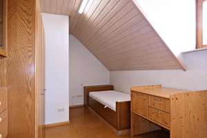 Top gepflegte Mietwohnung mit großer Sonnenterrasse und besonderer Aufteilung - Ideal auch für WGs! – Die vollständige Adresse der Immobilie erhältst du vom Anbieter., 74078 Biberach, Heilbronn – Vorschaubild 2