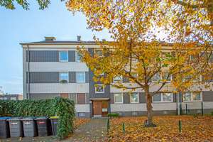 Gepflegtes Mehrfamilienhaus mit sieben Wohneinheiten und 4 Garagen – Die vollständige Adresse der Immobilie erhältst du vom Anbieter., 45899 Horst, Gelsenkirchen – Vorschaubild 2