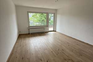 Renovierte 4 Zi.- Whng. - neues Wannenbad, großer Balkon - Bochum Höntrop – Frankenweg 46, 44867 Westenfeld, Bochum – Vorschaubild 7