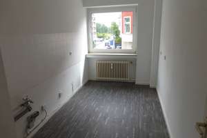 Zentral gelegene 3 Zimmer Wohnung in Köln-Rodenkirchen – Die vollständige Adresse der Immobilie erhältst du vom Anbieter., 50996 Rodenkirchen (Ortsteil), Köln – Vorschaubild 5