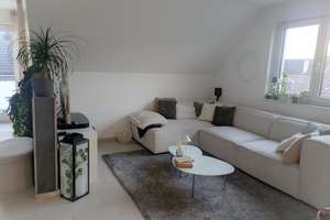 Moderne 3,5 Zimmer Maisonette-Wohnung mit Stellplatz und Carport – Die vollständige Adresse der Immobilie erhältst du vom Anbieter., 71154 Nufringen – Vorschaubild 2