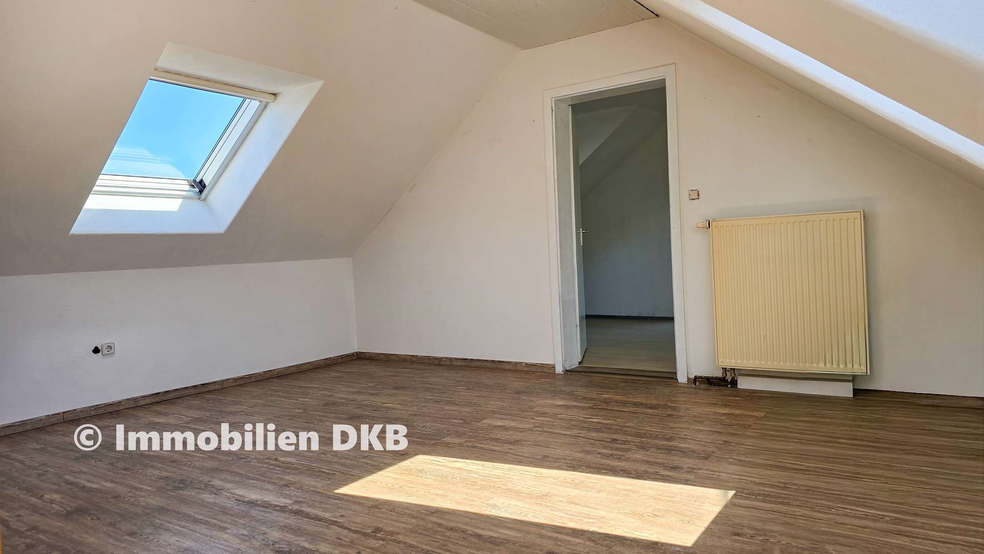 Immobilie in Bad Windsheim - RESERVIERT!!Wohnoase für die ganze Familie mit traumhaftem Garten - Preis VB - Bild 9