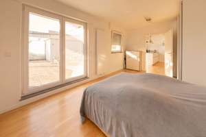 Haus im Haus: Attraktive 3-Zimmer Terrassenwohnung mit Garage, Stellplatz und großer Terrasse – 70195 Botnang-Ost, Stuttgart – Vorschaubild 6