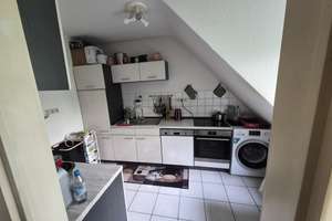 Dachgeschoß Wohnung m Herzen von Krefeld
