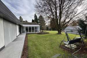 Großzügige Villa m. Hallenbad, Whirlpool & Sauna, tolle Ortsrandlage – Aichach-Friedberg (Kreis) – Vorschaubild 6