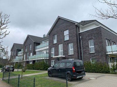 Freier Blick ins Grüne! 2 Zimmer-Penthouse Wohnung mit Einbauküche