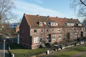 Exklusive Lage Schwachhausen! – Reihenendhaus mit Garten & Garage! – Kirchbachstraße 120A, 28211 Gete, Bremen – Vorschaubild 3