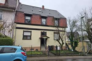 2-3 Familien-Wohnhaus in toller Lage (Südweststadt)