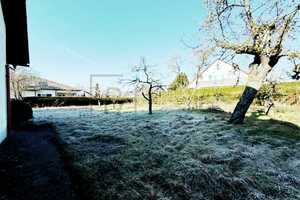 Mehrfamilienhaus mit malerischem Ausblick ins Grüne und Entwicklungspotenzial – Alb-Donau-Kreis – Vorschaubild 11