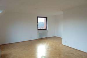 Sanierte Drei-Zimmer Maisonette-Wohnung mit Balkon in Schwachhausen – Die vollständige Adresse der Immobilie erhältst du vom Anbieter., 28211 Radio Bremen, Bremen – Vorschaubild 9
