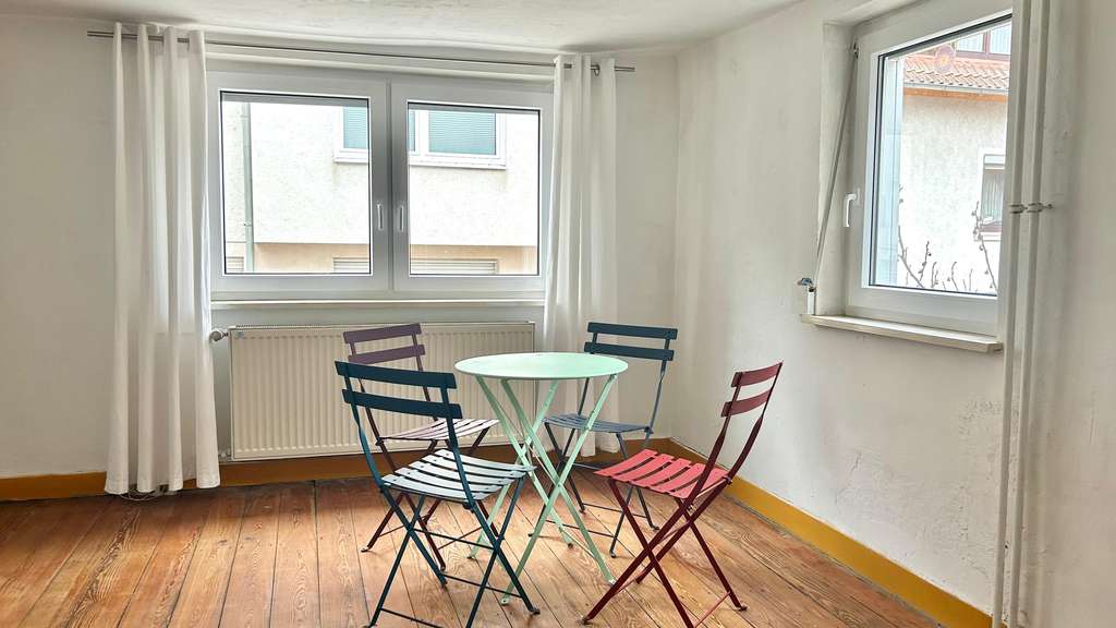 Immobilie in Leingarten - *** Leingarten: Heimeliges, solides Haus + Scheune mit viel Potential in Schluchtern *** - Bild 4