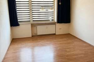 Gemütliche 2 Zimmer Wohnung mit guter Anbindung in Gelsenkirchen, Schalke – Bismarckstraße 55, 45881 Schalke, Gelsenkirchen – Vorschaubild 2