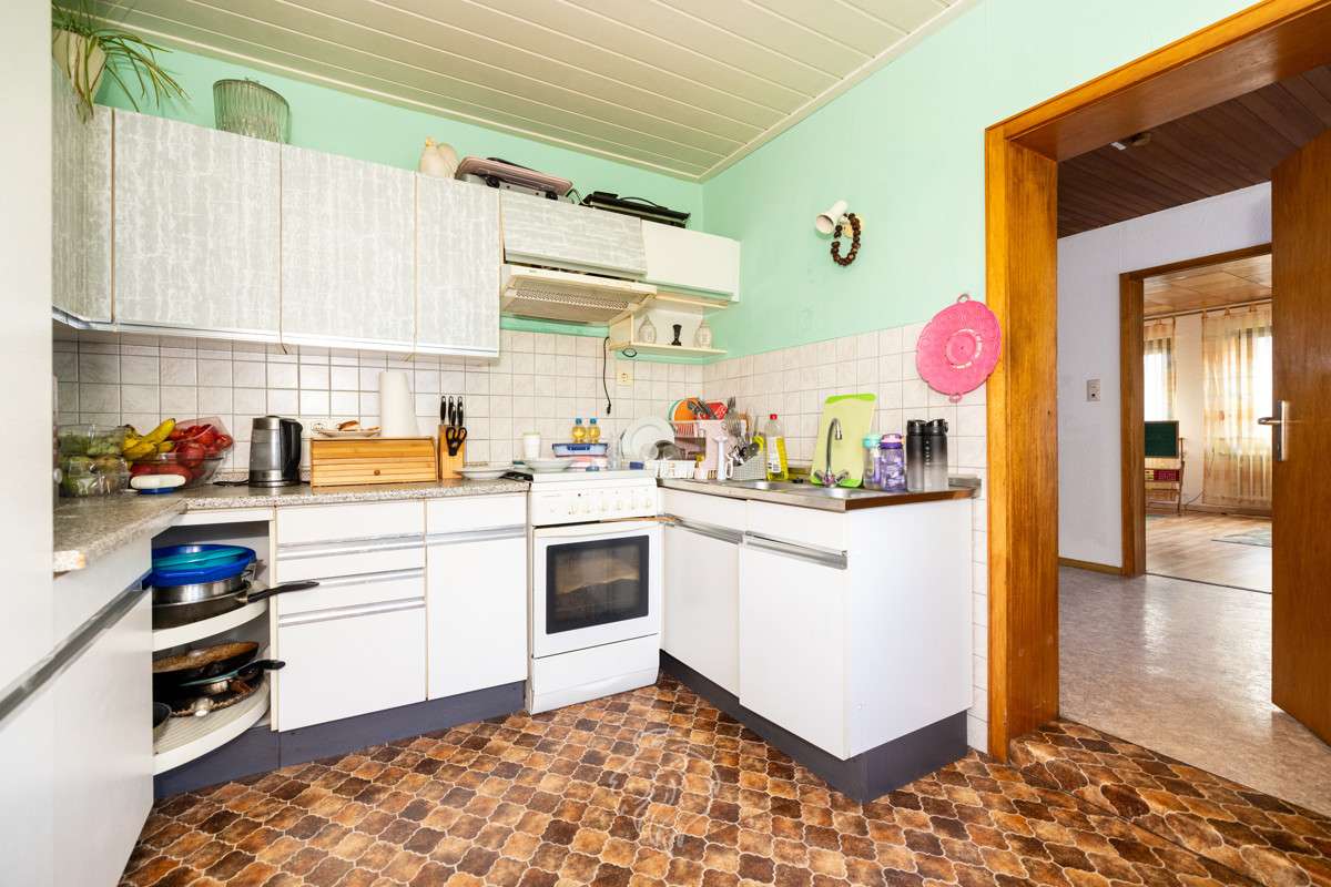 Immobilie in Würzburg - Charmantes Mehrfamilienhaus in Würzburg-Versbach: Attraktive Kapitalanlage und Eigenheim - Bild 3