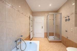 Property thumbnail 25