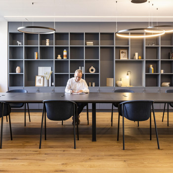 Coworking-Bereich in Regus Docks Ismaning