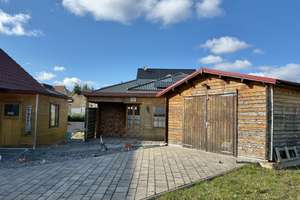 **Holz-Blockhaus in ruhiger Feldrandlage am Rande der Rhön / Dauerhaft Wohnen oder Ferienhaus** – Die vollständige Adresse der Immobilie erhältst du vom Anbieter., 98631 Grabfeld – Vorschaubild 3