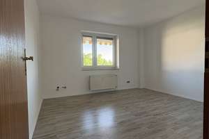 Lichtdurchflutete 3-Zimmer-Wohnung mit Loggia und Garage – Provisionsfrei in Hannover Groß-Buchholz! – Shepton-Mallet-Ring 9, 30655 Misburg-Nord, Hannover – Vorschaubild 16