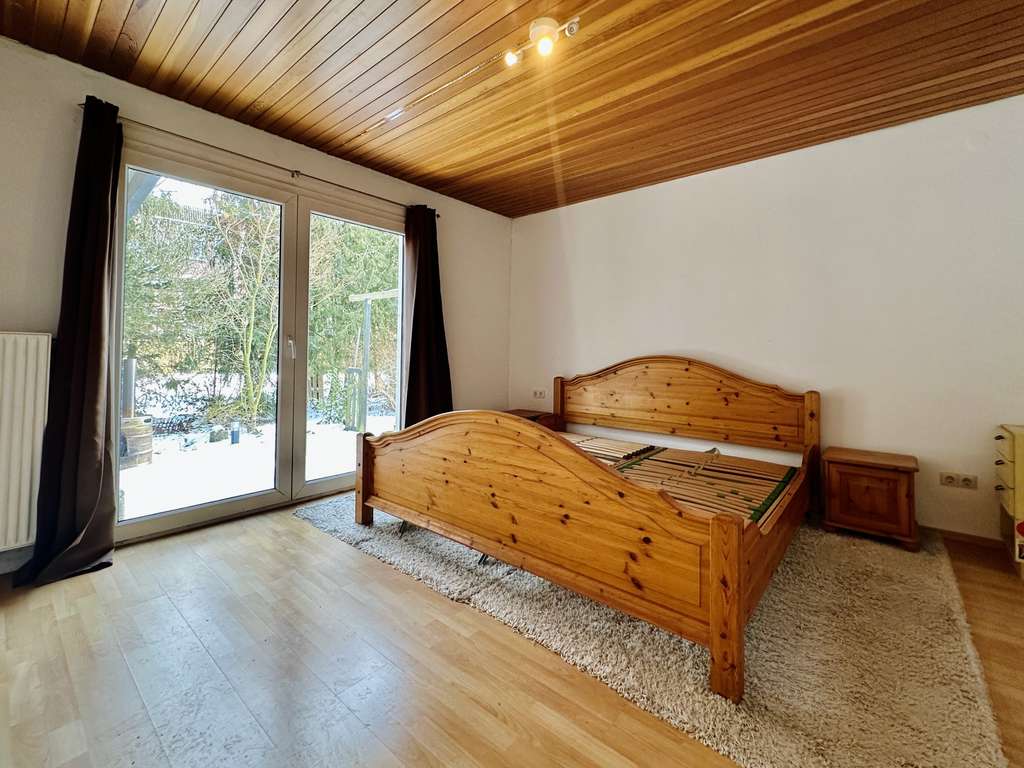 Immobilie in Barmstedt - Komfortables Wohnen auf einer Ebene – Doppelhaushälfte mit Teilkeller - Bild 1