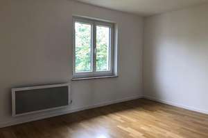 Praktische 1-Zimmer-Wohnung mit Einbauküche in München – Taunusstraße 13, 80809 Milbertshofen, München – Vorschaubild 2