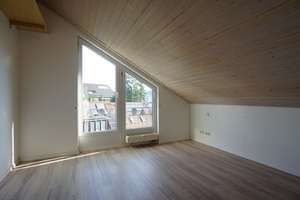 Sonnige, helle 3 Zimmer-Dachgeschoss-Eigentumswohnung mit Balkon und Tiefgaragenstellplatz – Die vollständige Adresse der Immobilie erhältst du vom Anbieter., 72827 Wannweil – Vorschaubild 10