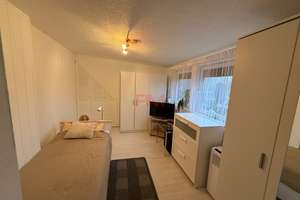 Property thumbnail 11