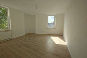 Schöne Altbau-Wohnung in der 2. Etage mit 3 Zimmer – Die vollständige Adresse der Immobilie erhältst du vom Anbieter., 45891 Erle, Gelsenkirchen – Vorschaubild 3