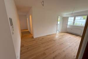 Einziehen und Wohlfühlen - attraktive 3,5-Zimmer-Wohnung mit Loggia – Die vollständige Adresse der Immobilie erhältst du vom Anbieter., 73730 Oberesslingen, Esslingen am Neckar – Vorschaubild 12