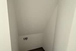Moderne 2-Raum-Dachgeschosswohnung mit Loggia in Leipzig-Connewitz – Erstbezug nach Sanierung – Die vollständige Adresse der Immobilie erhältst du vom Anbieter., 4277 Connewitz, Leipzig – Vorschaubild 12