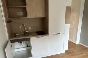 Möbliertes Einzelapartment in Neuhausen-Nymphenburg befristet – Die vollständige Adresse der Immobilie erhältst du vom Anbieter., 80634 Neuhausen, München – Vorschaubild 4