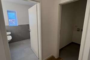 Helle 4-Zimmer Wohnung mit Einbauküche – 68239 Seckenheim, Mannheim – Vorschaubild 4