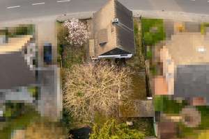 Köln-Langel: Freistehendes, charmantes Einfamilienhaus mit schönem Grundstück sucht Handwerker! – Die vollständige Adresse der Immobilie erhältst du vom Anbieter., 51143 Langel, Köln – Vorschaubild 20