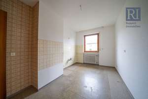 Mehrgenerationenhaus mit idyllischem Garten – Die vollständige Adresse der Immobilie erhältst du vom Anbieter., 97209 Veitshöchheim – Vorschaubild 12
