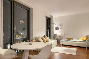Cosy furnished apartment in Mitte next to subway with gym, rooftop terrace, sauna – Chausseestraße 106, 10115 Mitte (Ortsteil), Berlin – Vorschaubild 7