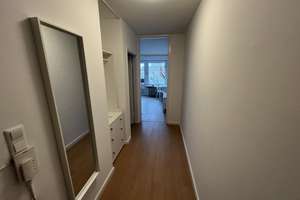 Frisch sanierte und komplett möblierte 1-Zi Wohnung – Die vollständige Adresse der Immobilie erhältst du vom Anbieter., 80992 Moosach-Bahnhof, München – Vorschaubild 3