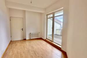 Großzügiges 4-Zi.-Dachgeschoss-Juwel mit großer Terrasse im Herzen von Lichterfelde-West – Die vollständige Adresse der Immobilie erhältst du vom Anbieter., 12205 Lichterfelde, Berlin – Vorschaubild 4