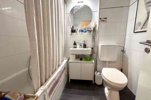 Schöne 1-Zimmer-Wohnung direkt an der U-Bahn Implerstraße mit Balkon & Stellplatz – Implerstraße 29, 81371 Sendlinger Feld, München – Vorschaubild 4